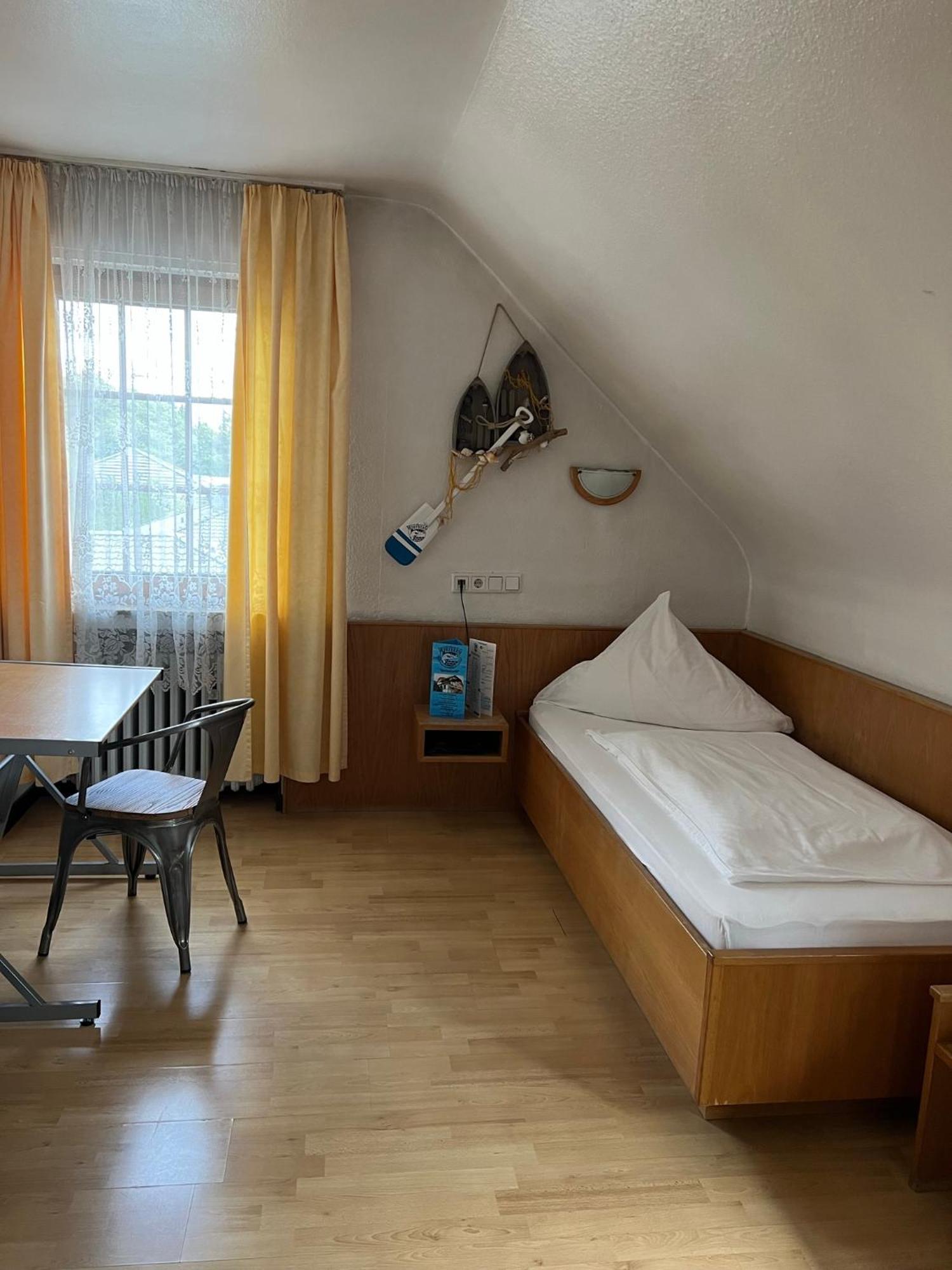 Aal-Kate Hotell Wuppertal Exteriör bild